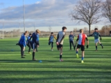 Training ST D.Z.C. '09/S.K.N.W.K. JO15-1 van zaterdag 11 januari 2025 (8/148)